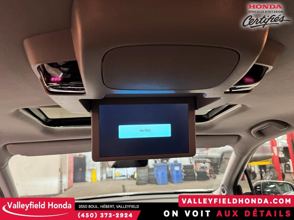 Honda Pilot Touring AWD 7-Passenger 2021-30