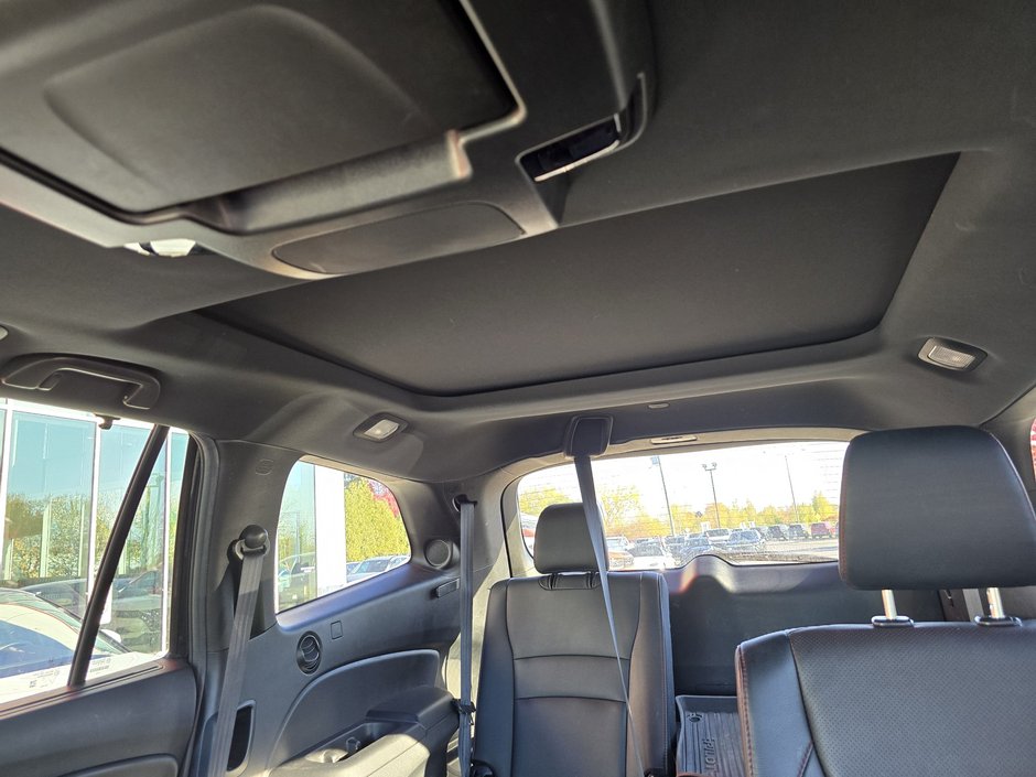 2022 Honda Pilot Black Edition-6