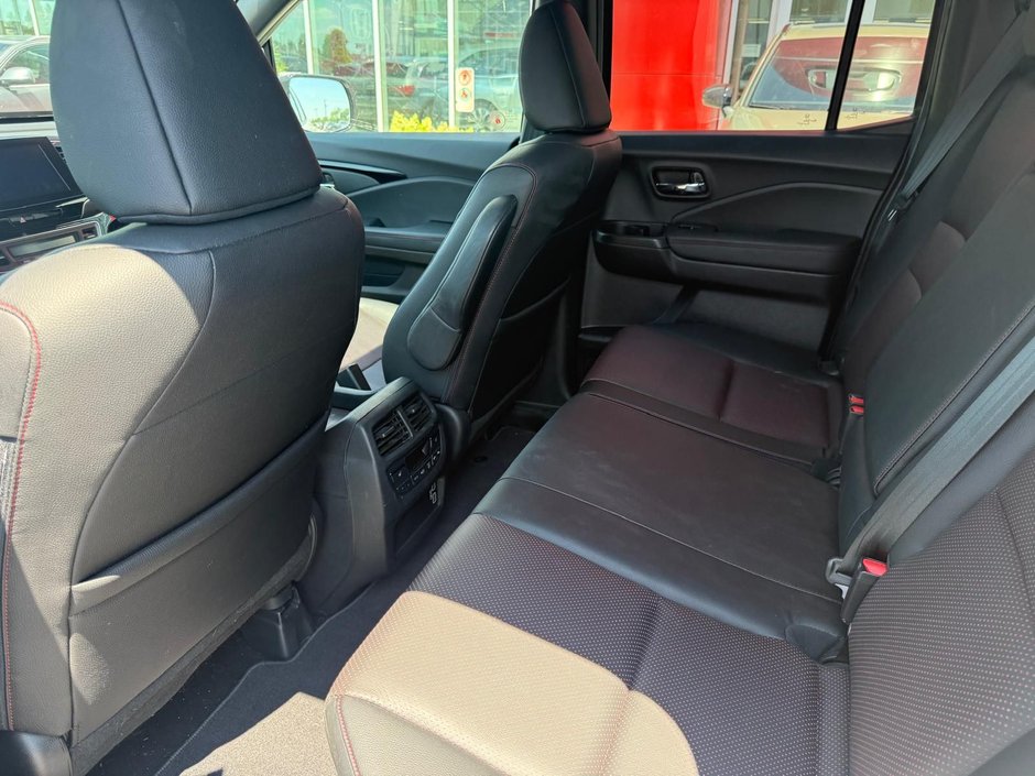 2022 Honda Ridgeline Black Edition-4