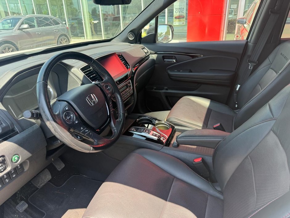 2022 Honda Ridgeline Black Edition-5
