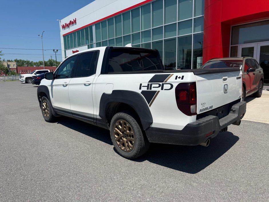 2022 Honda Ridgeline Black Edition-3