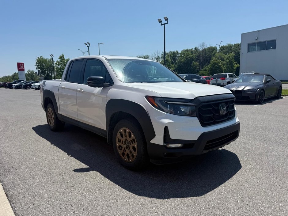 2022 Honda Ridgeline Black Edition-1