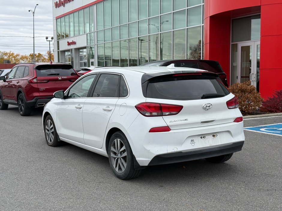 2020 Hyundai Elantra GT Preferred MANUEL 6 VITESSES-6