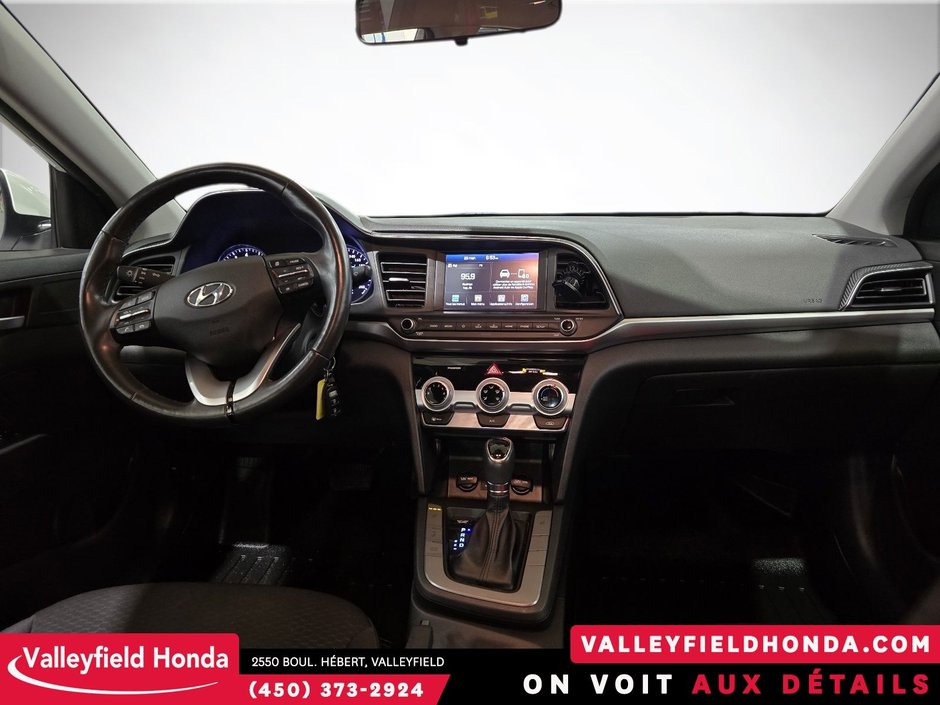 2020 Hyundai Elantra Preferred-11