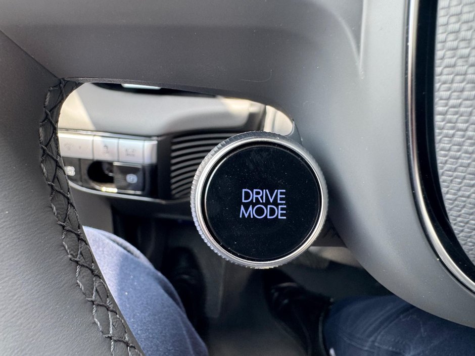 2024 Hyundai Ioniq 5 AWD LONG RANGE ULTIMATE-14