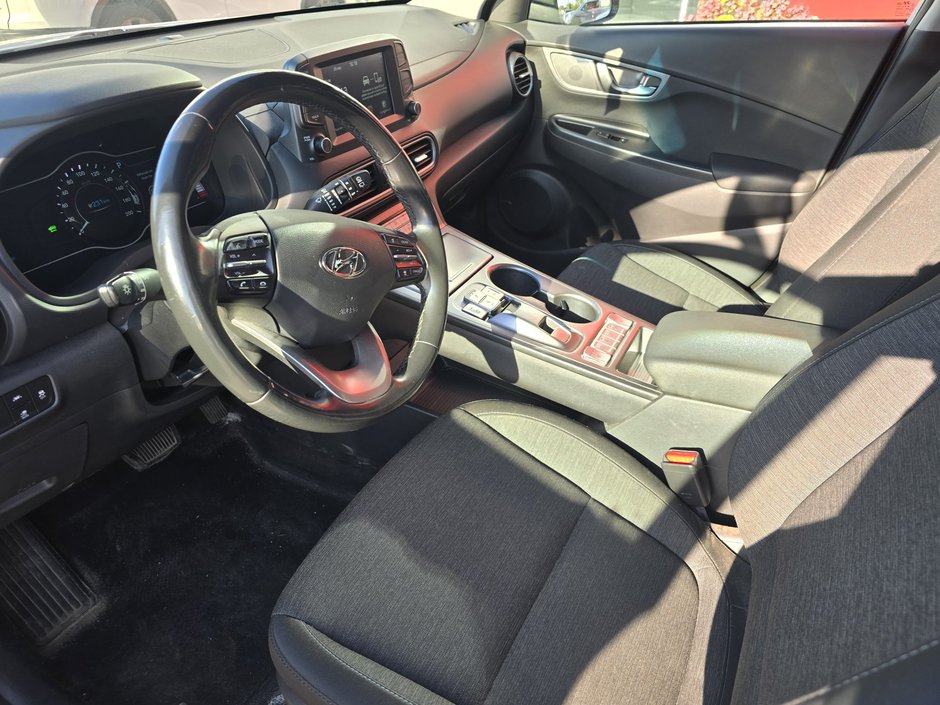 2020 Hyundai KONA ELECTRIC Preferred w/Two-Tone Roof-8