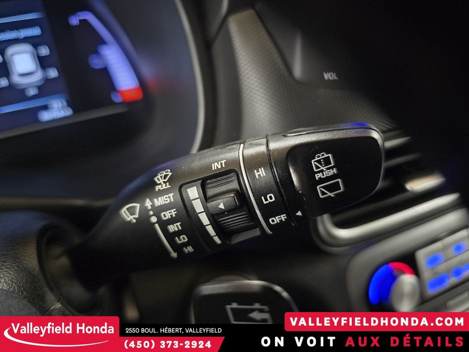 Hyundai KONA ELECTRIC Preferred w/Two-Tone Roof 2020-30