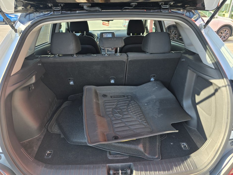 2020 Hyundai KONA ELECTRIC Preferred w/Two-Tone Roof-6