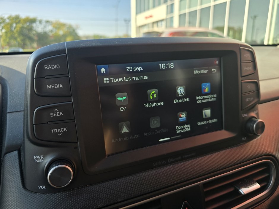 2020 Hyundai KONA ELECTRIC Preferred w/Two-Tone Roof-13