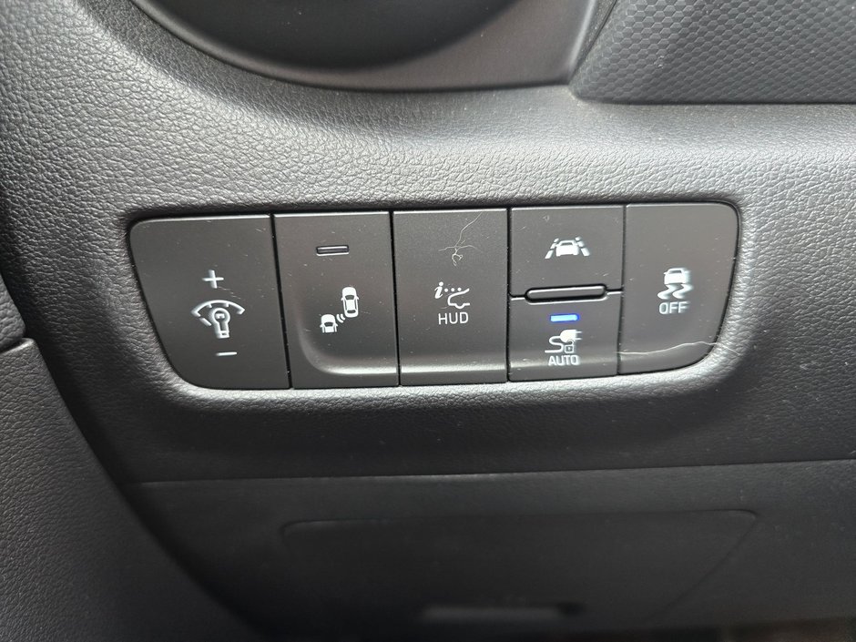 Hyundai KONA ELECTRIC Ultimate 415KM AUTONOMIE CUIR HUD VOLANT CHAUFFANT 2021-19