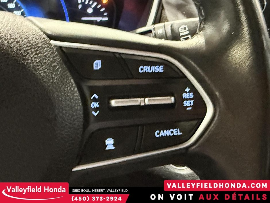 Hyundai Santa Fe Luxury AWD - IMPECCABLE 2019-18