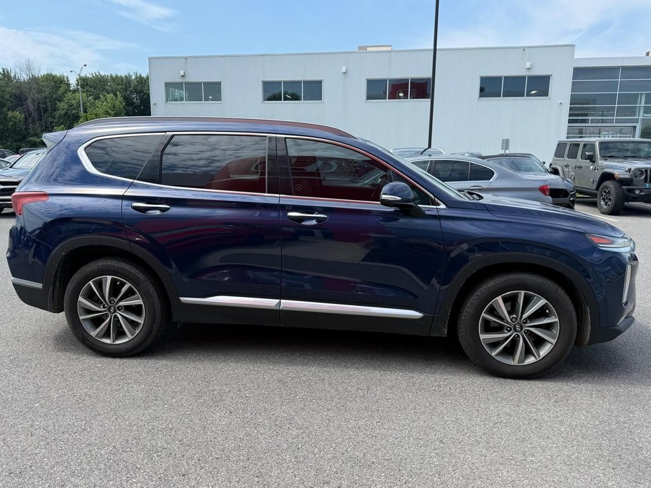 Hyundai Santa Fe Luxury 2019-3