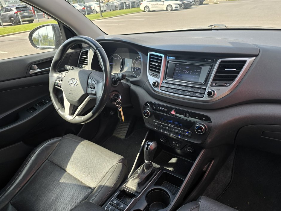 Hyundai Tucson SE 2017-8