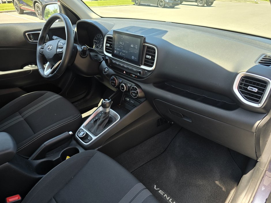 Hyundai Venue Preferred VOLANT ET SGS CHAUFFANTS MAGS CARPLAY 2022-3