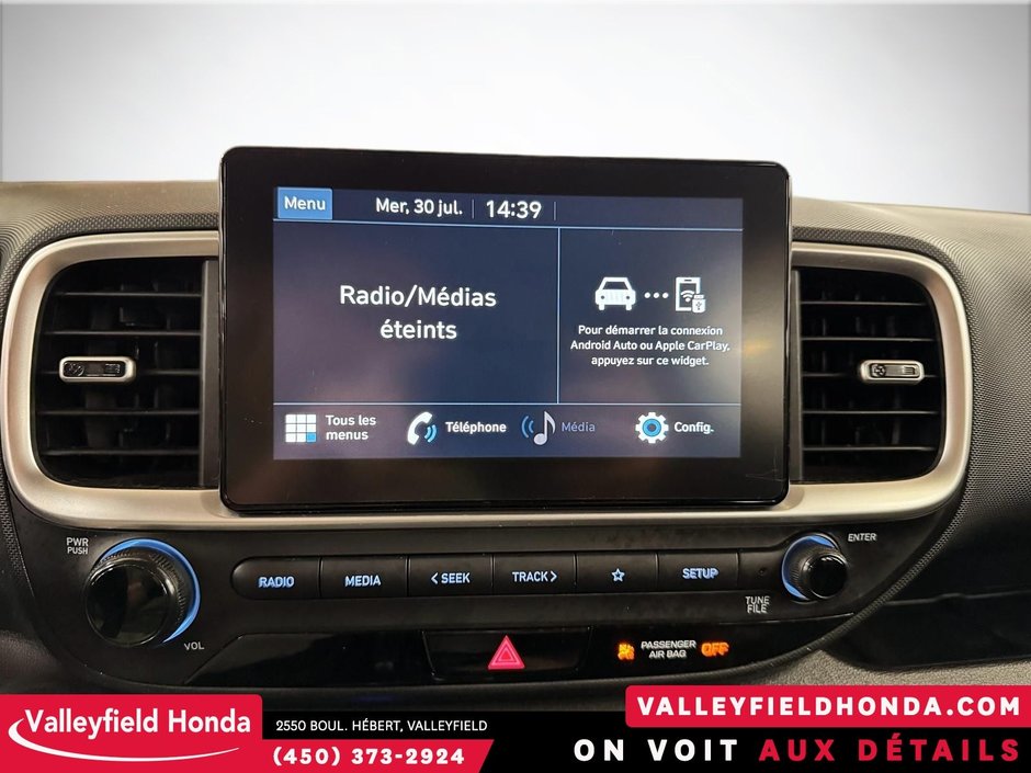 Hyundai Venue Preferred BAS KM 2022-20