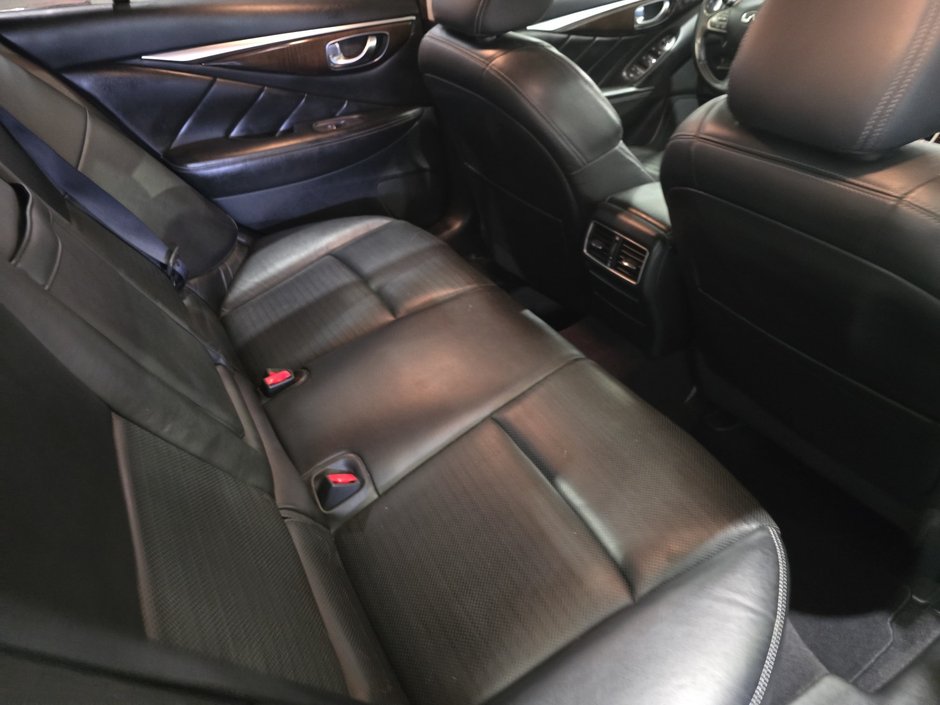 Infiniti Q50 Red Sport 400 AWD 3.0L BITURBO 2016-8