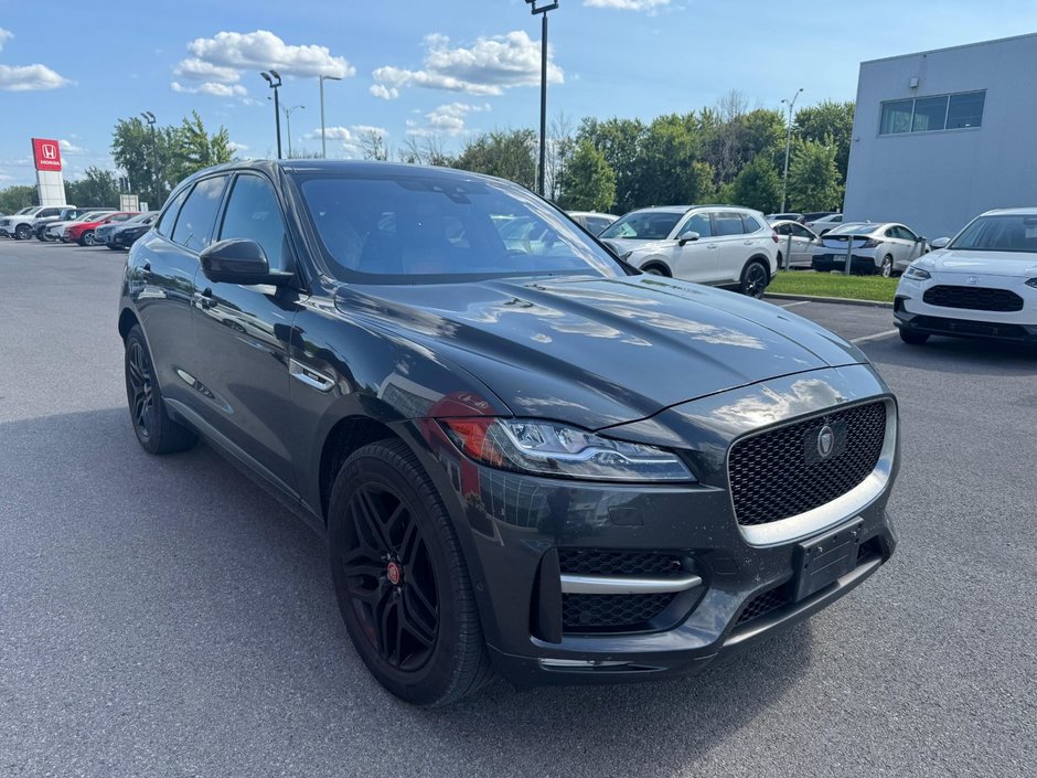 2018 Jaguar F-PACE R-Sport 35T 3.0L SUPERCHARGED-6