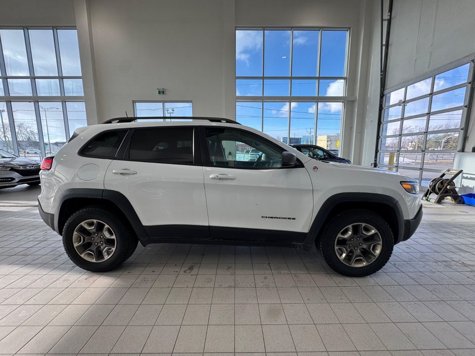 2019 Jeep Cherokee Trailhawk Elite-7