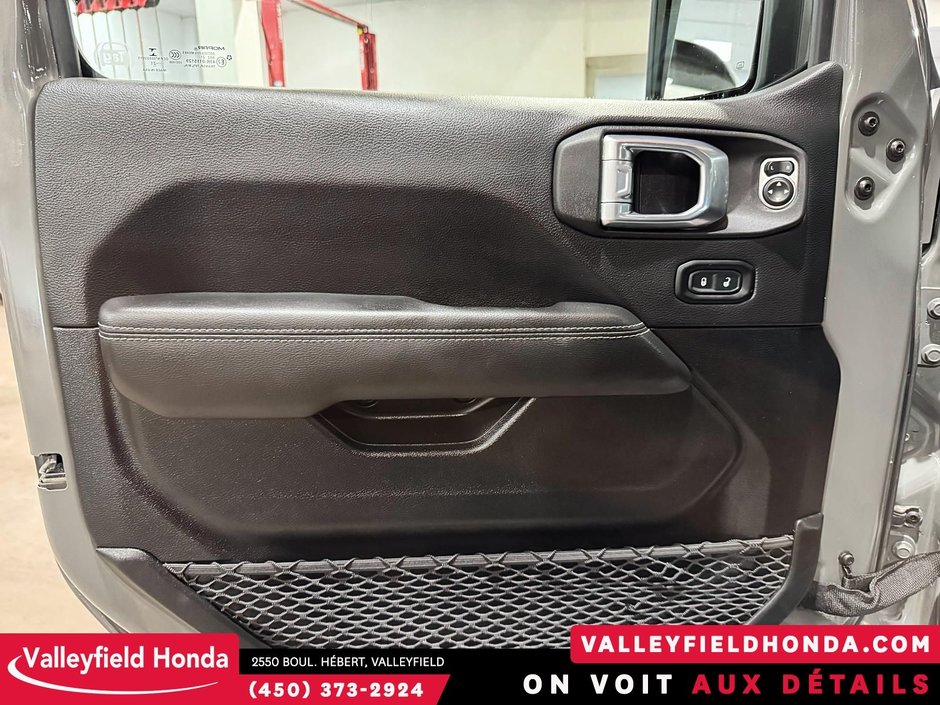 2021 Jeep Wrangler 4xe Unlimited Sahara PHEV 50 KM AUTONOMIE - 2 TOITS-13