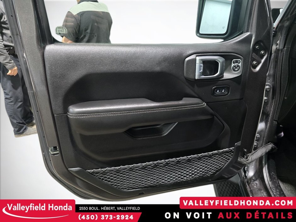 Jeep Wrangler 4xe Unlimited Sahara 2021-13