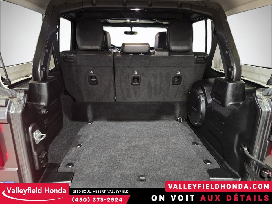 Jeep Wrangler 4xe Unlimited Sahara 2021-8