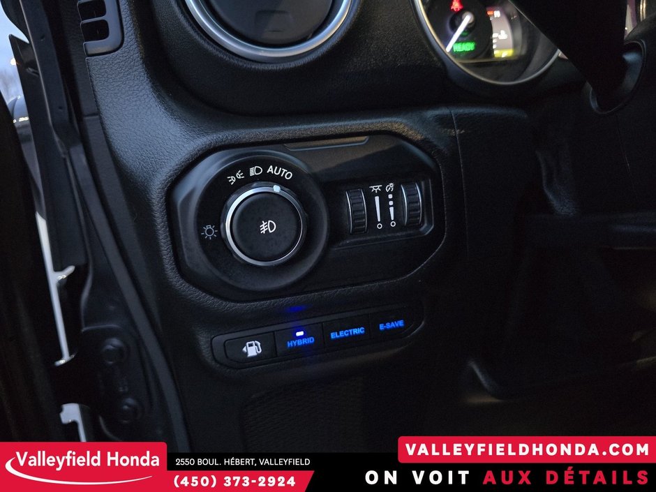 Jeep Wrangler 4xe Unlimited Sahara 2021-18