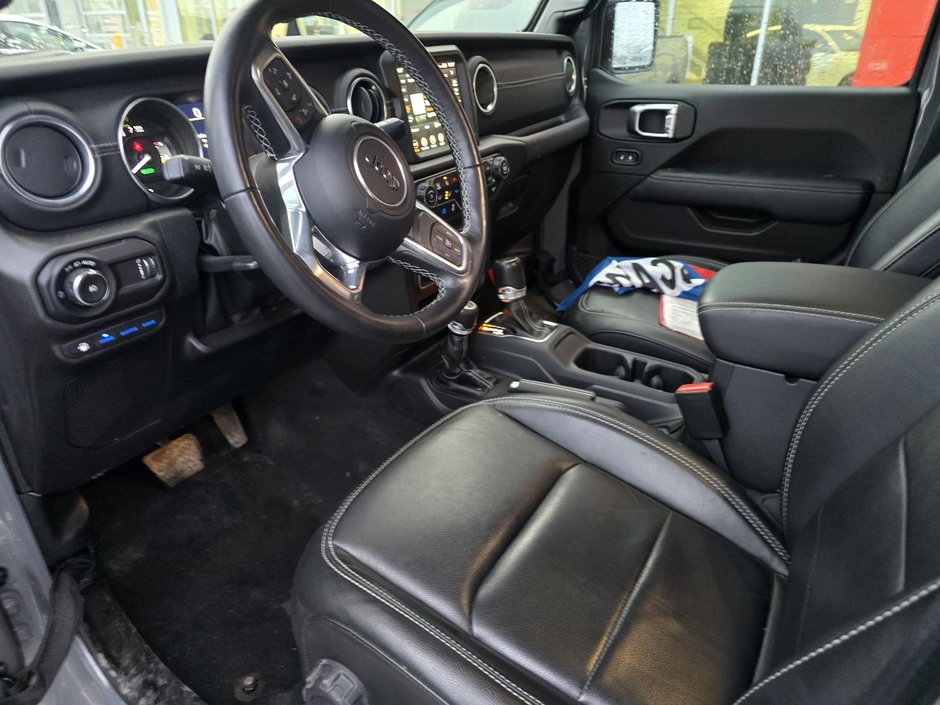 2023 Jeep Wrangler 4xe Unlimited Sahara PHEV 50KM Autonomie EV-2