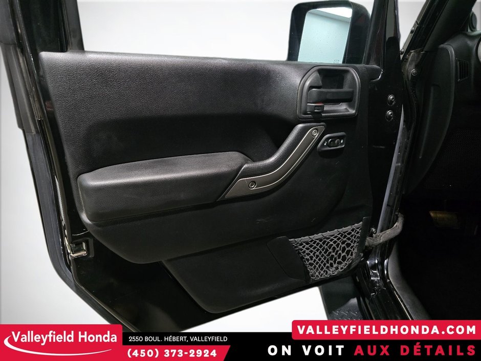 Jeep Wrangler Unlimited Sport BAS KILOMÉTRAGE ! 2013-13