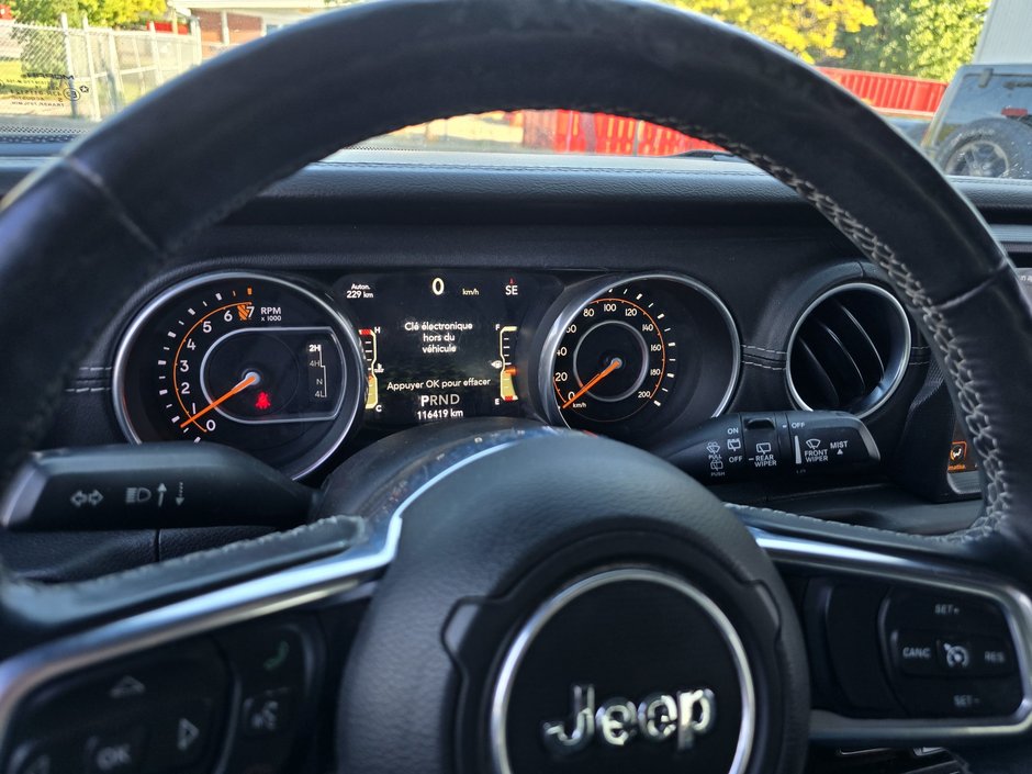 Jeep Wrangler Unlimited Sahara V6 CUIR MAGS 2 TOITS 2018-8