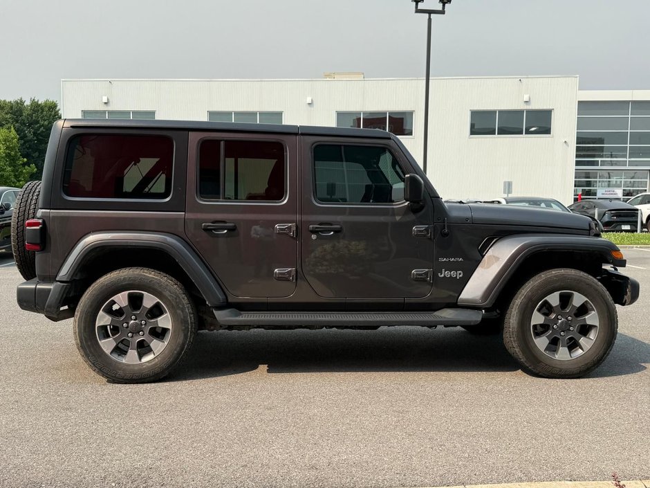 2021 Jeep Wrangler Unlimited Sahara-3
