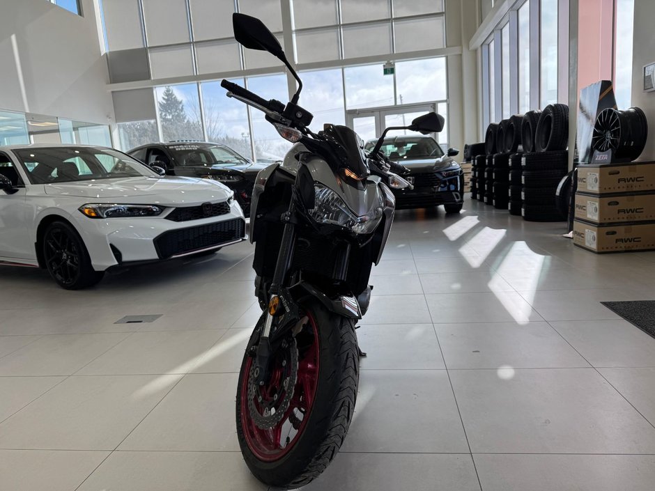 Kawasaki ZR900 125HP - SPORT TOURING 2019-4