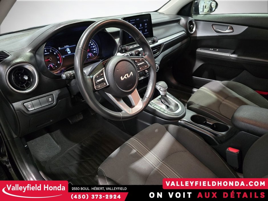 Kia Forte LX 2023-12