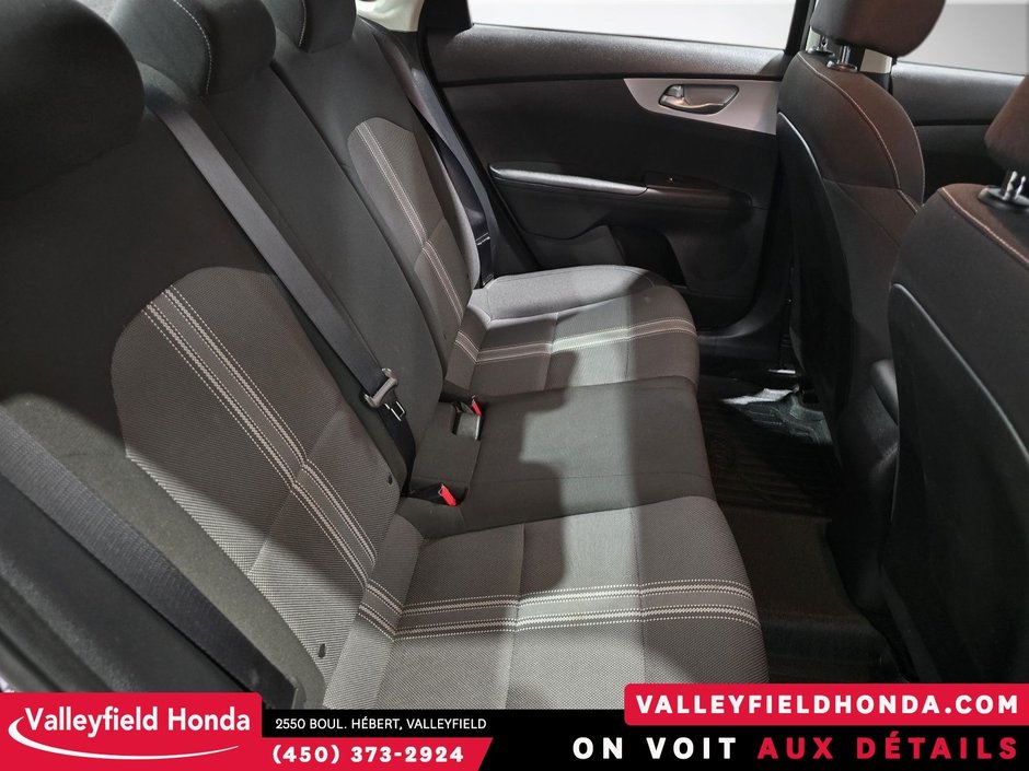 Kia Forte LX 2023-13