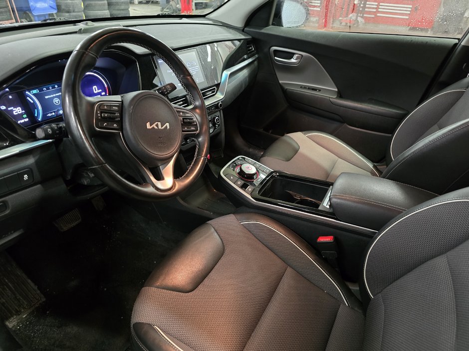 Kia Niro EV EX 385 KM D'AUTONOMIE SIÈGES/VOLANT CHAUFFANTS +++ 2022-8