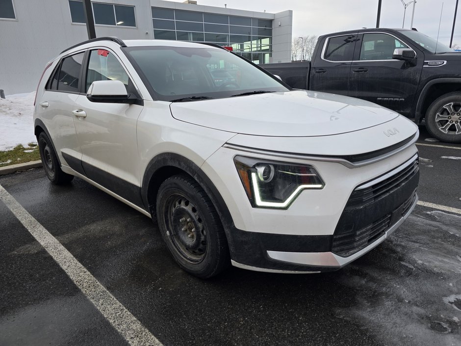 2024 Kia Niro Plug-In Hybrid EX-2