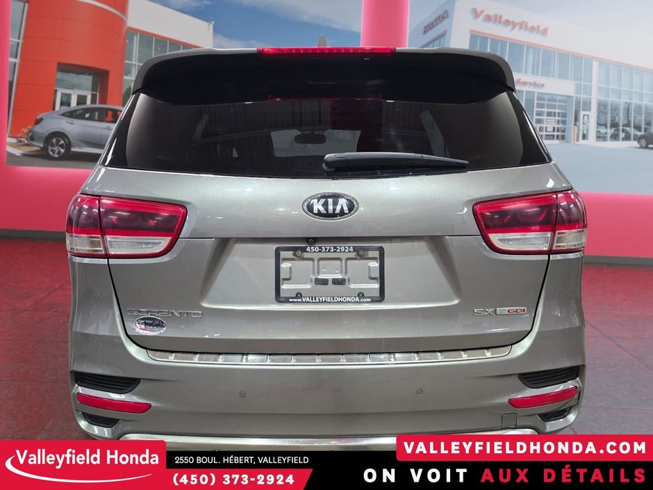 Kia Sorento 2.0L Turbo SX 2016-6