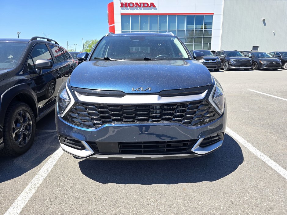 Kia Sportage Hybrid EX Blackout 2023-4