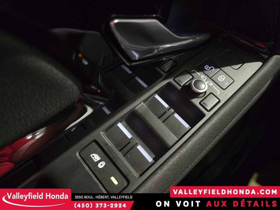 Land Rover Range Rover Evoque R-Dynamic SE IMPECCABLE ! 2020-32