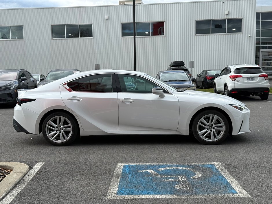 2021 Lexus IS 300 ALL WHEEL DRIVE-3