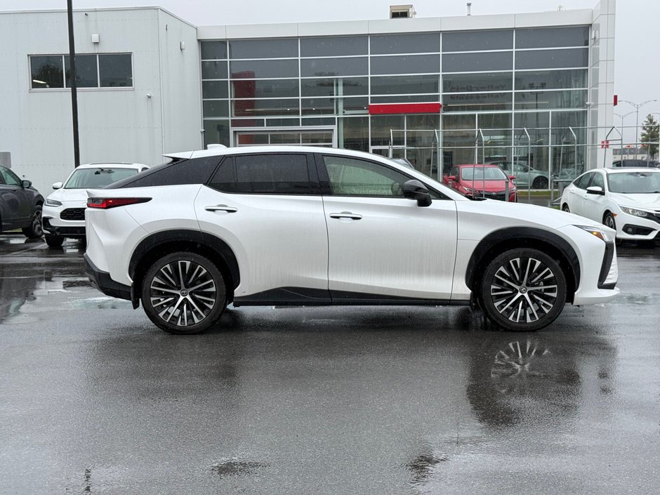 Lexus RZ 450e 2023-1