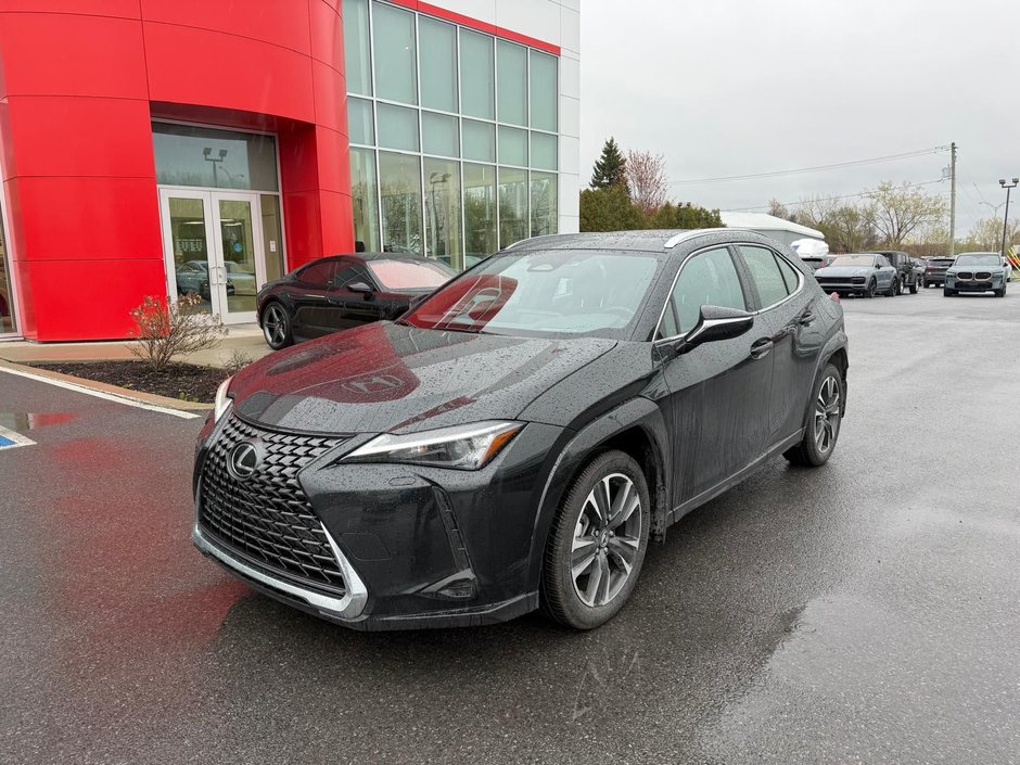 2025 Lexus UX 300h - HYBRIDE AWD TRES BAS KM-0