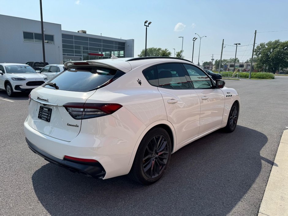 Maserati Levante Modena - Moteur Ferrari 3.0L Turbo 2022-4