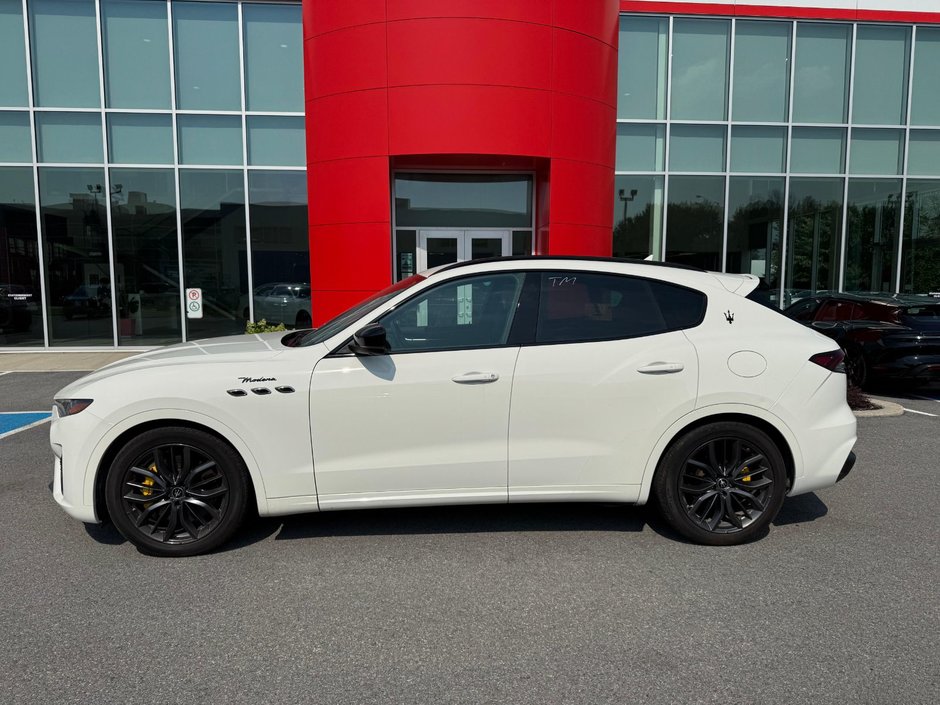 Maserati Levante Modena - Moteur Ferrari 3.0L Turbo 2022-1