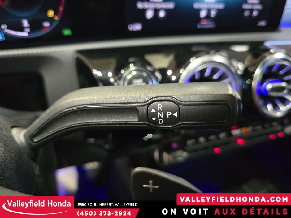 2021 Mercedes-Benz A-Class A 250 4MATIC TOIT PANO-22