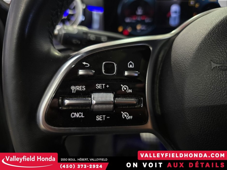 2021 Mercedes-Benz A-Class A 250 4MATIC TOIT PANO-16