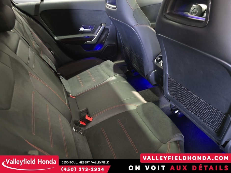 2021 Mercedes-Benz A-Class A 250 4MATIC TOIT PANO-12