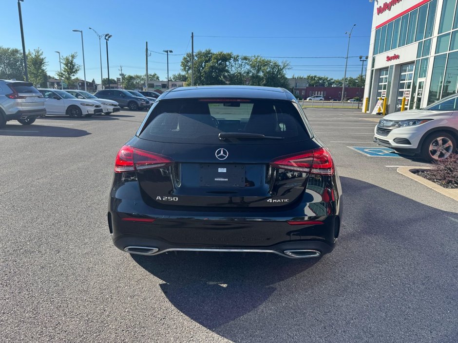 Mercedes-Benz A-Class A 250 4MATIC TOIT PANO 2021-3