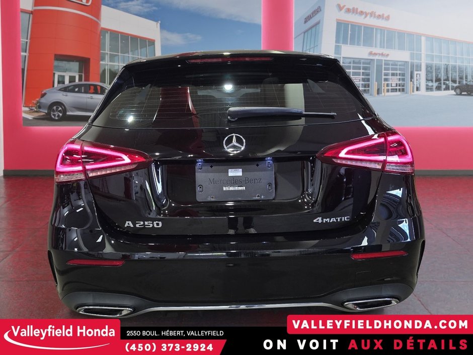 2021 Mercedes-Benz A-Class A 250 4MATIC TOIT PANO-6