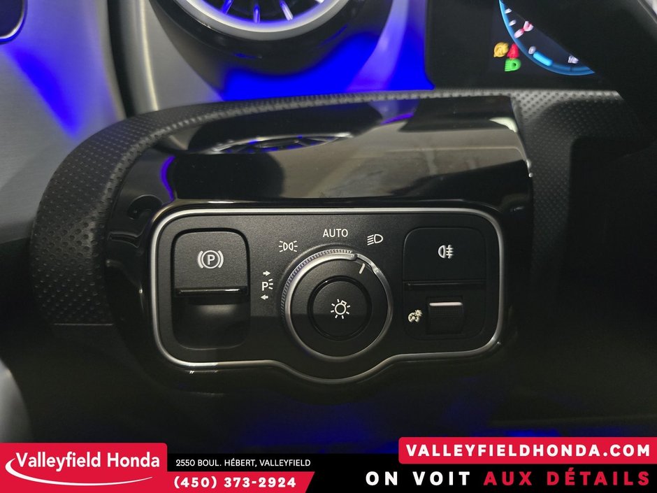 2023 Mercedes-Benz CLA 45 AMG COMME NEUF IMPECCABLE!-37
