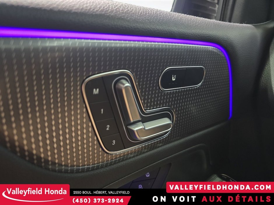 2023 Mercedes-Benz GLB 250 - Exclusive trim package-17